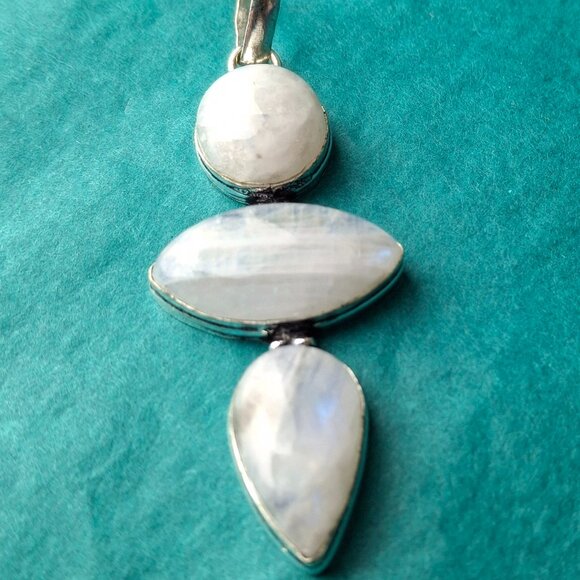 2/35$  NWOT  moonstone pendant 925 silver blue irridescence - Picture 5 of 10